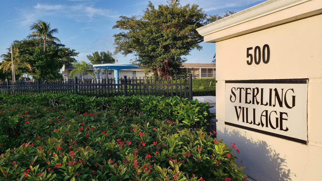 Photo of 740 Horizons W #201, Boynton Beach, FL 33435 (MLS # R11005983)