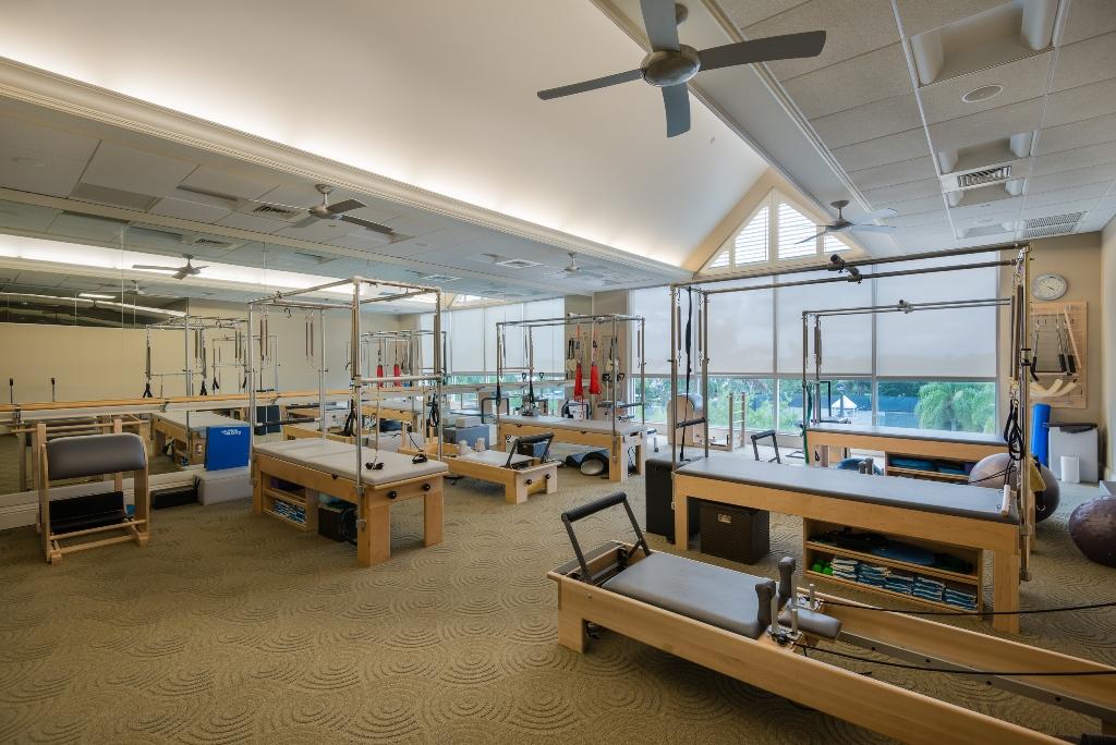 ADMIRALS COVE - Residential