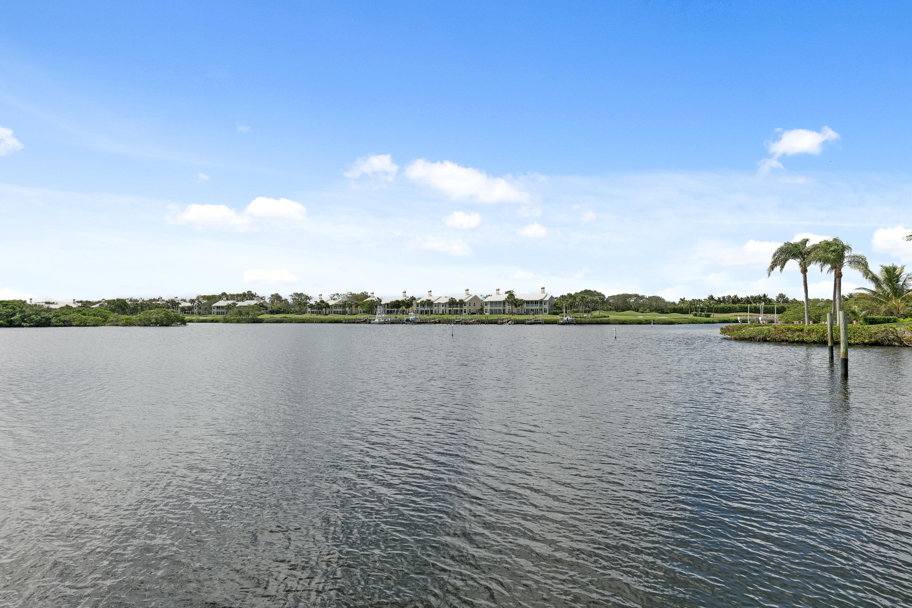 ADMIRALS COVE - Residential