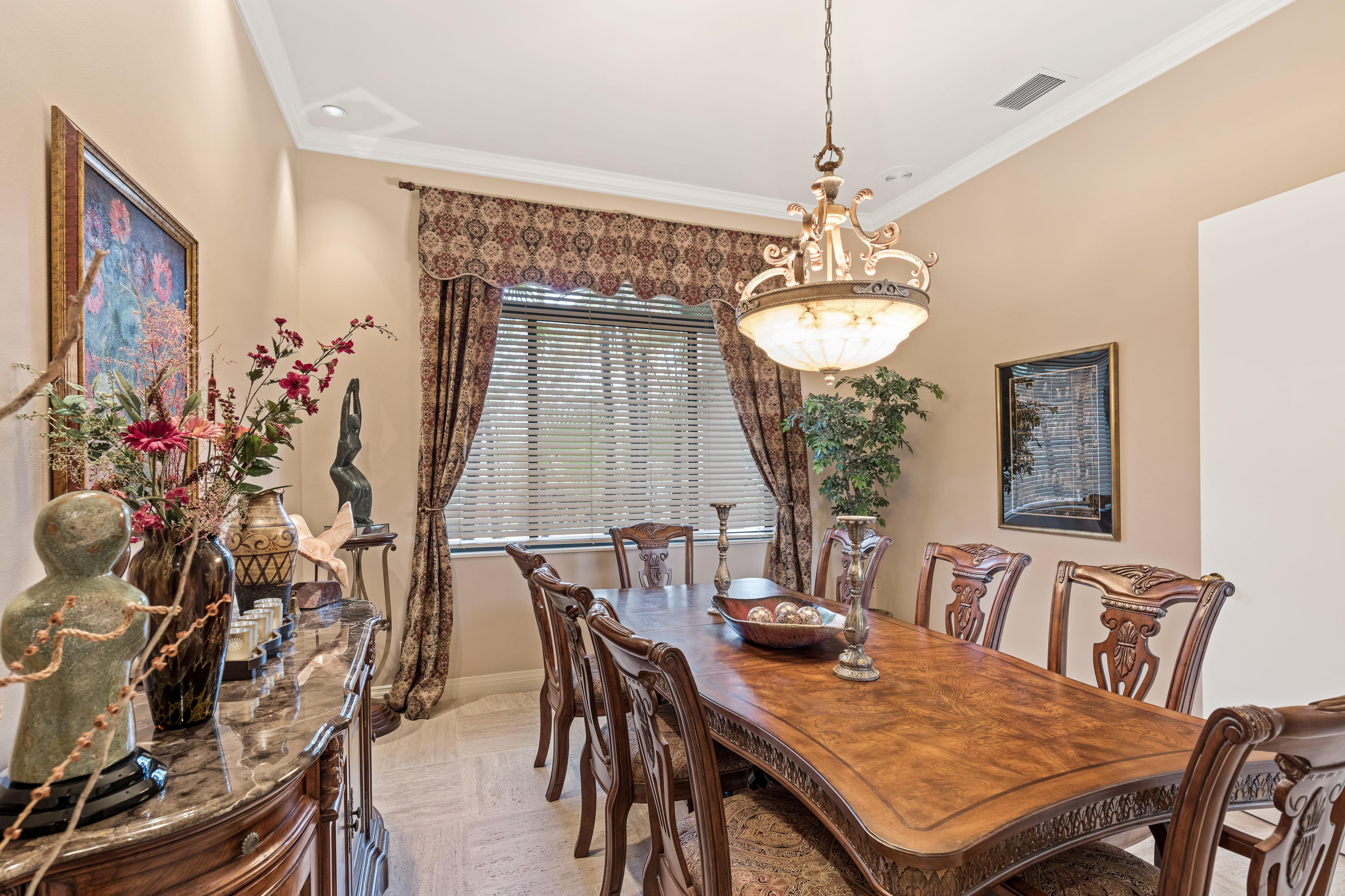 ADMIRALS COVE - Residential