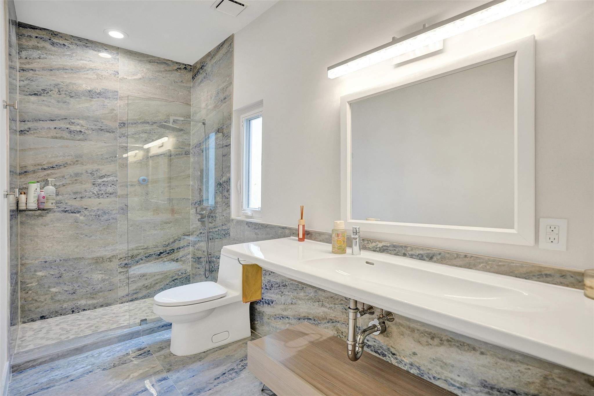 Hillsboro Bay By The Sea - Residential