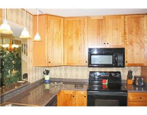 CAPTAINS WALK/PELICAN HAR - Residential