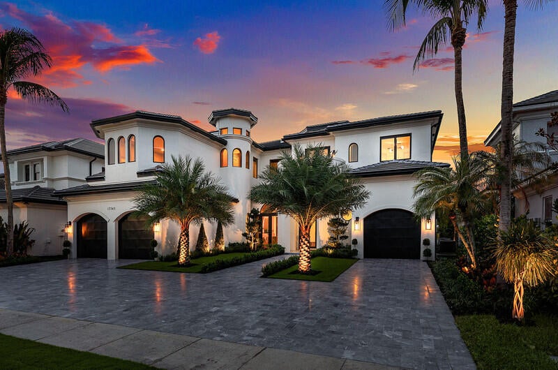 Photo of 17545 Middlebrook Way, Boca Raton, FL 33496 (MLS # B26075220)