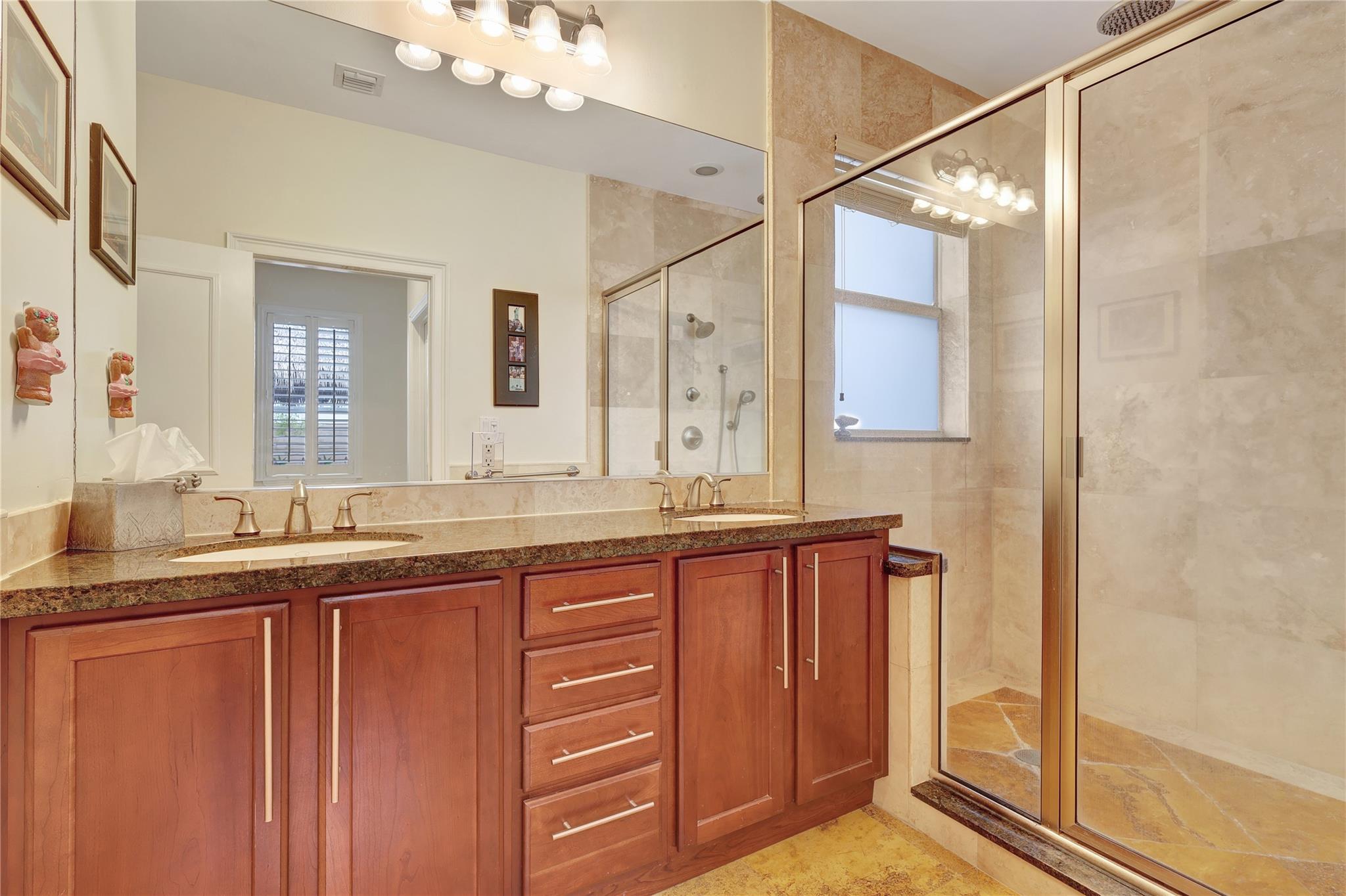 VICTORIA PARK - Residential