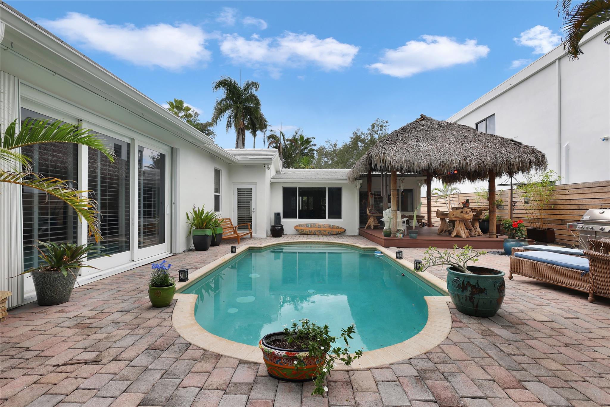 VICTORIA PARK - Residential