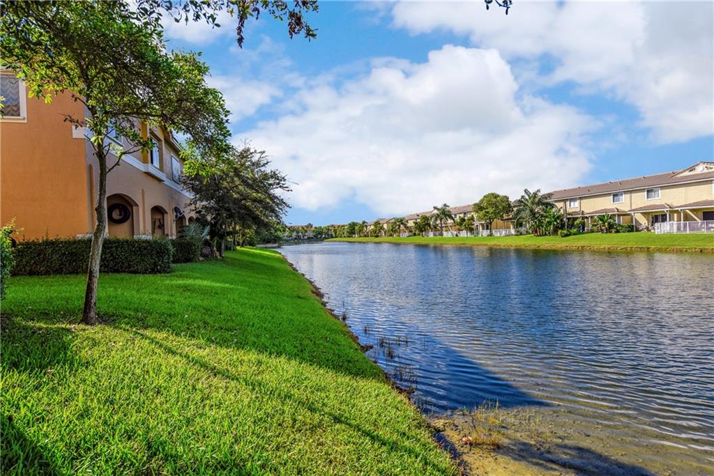 Riverside - Residential