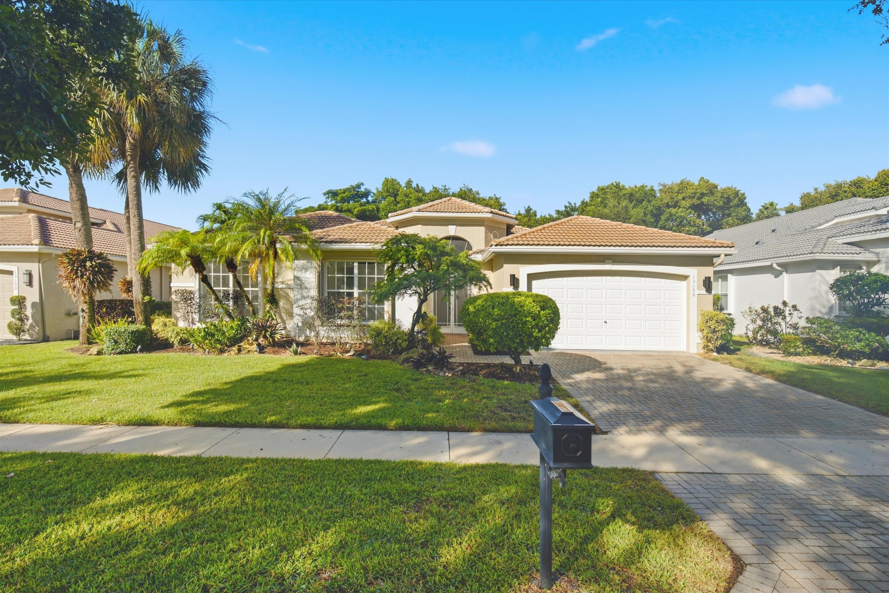 13106 ALHAMBRA LAKE Circle
