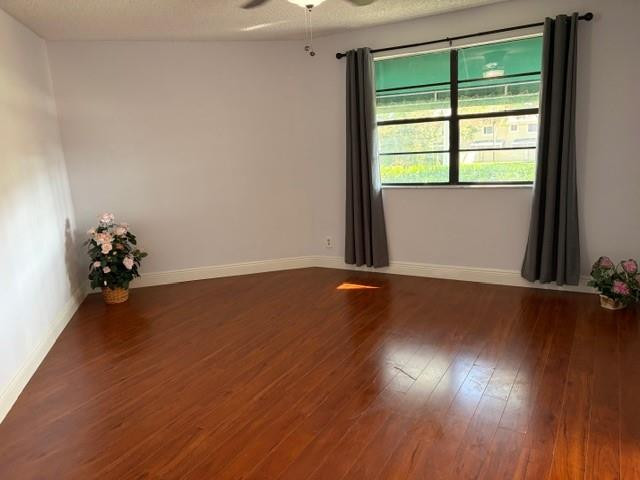 Yorkville 115-18 B - Residential Lease