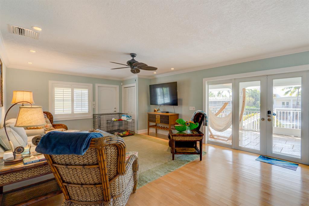 VENETIAN SHORES NO 3 - Residential