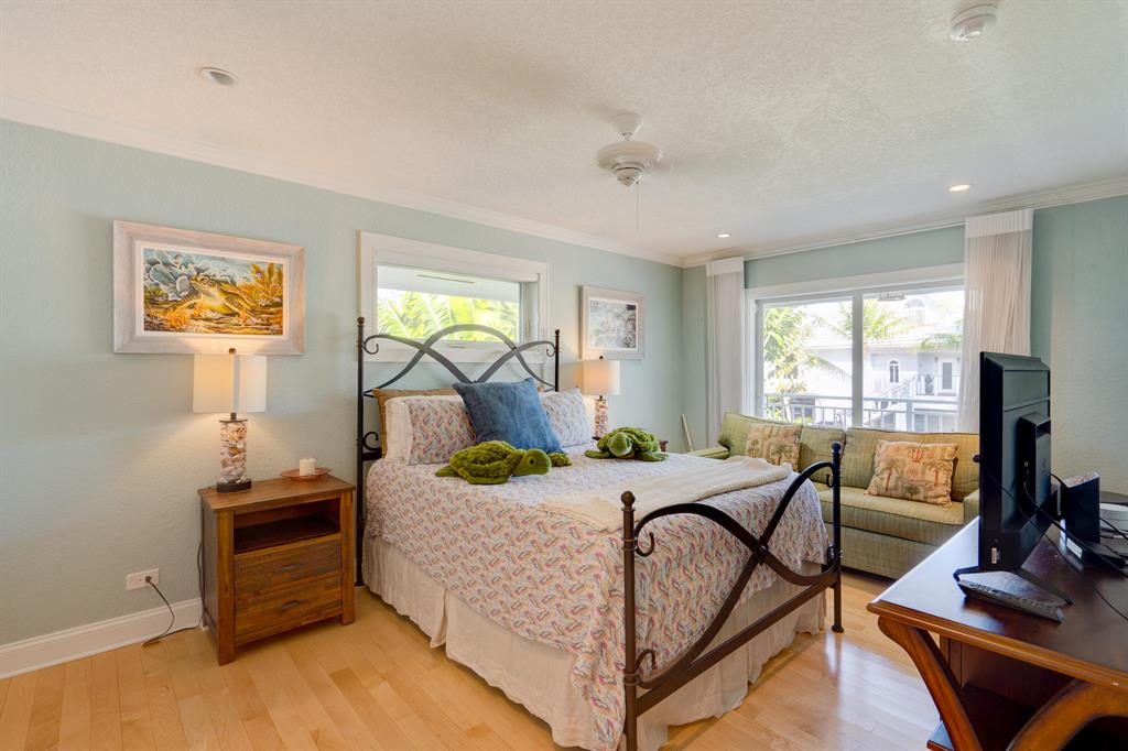 VENETIAN SHORES NO 3 - Residential