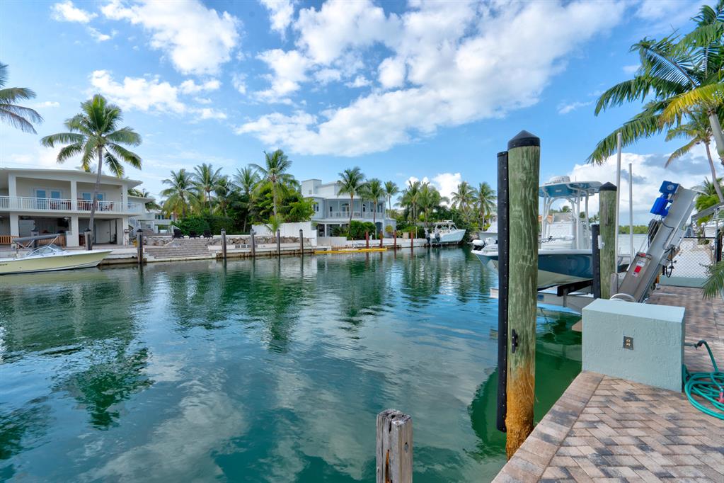 VENETIAN SHORES NO 3 - Residential