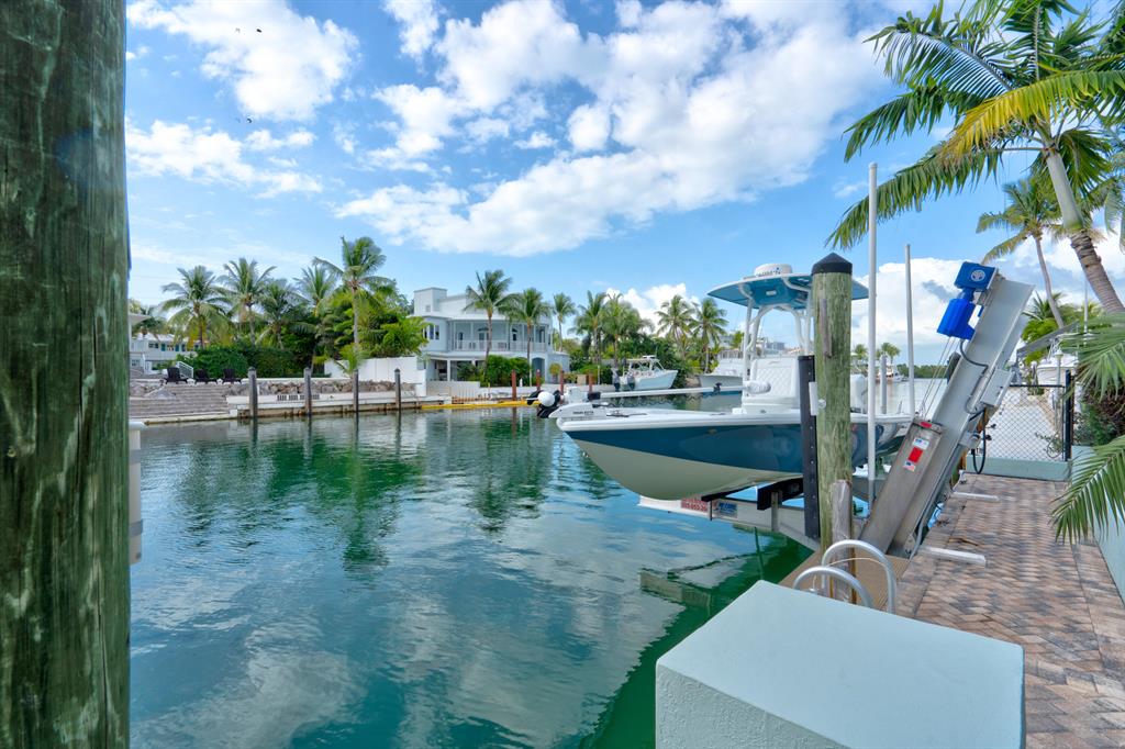 VENETIAN SHORES NO 3 - Residential