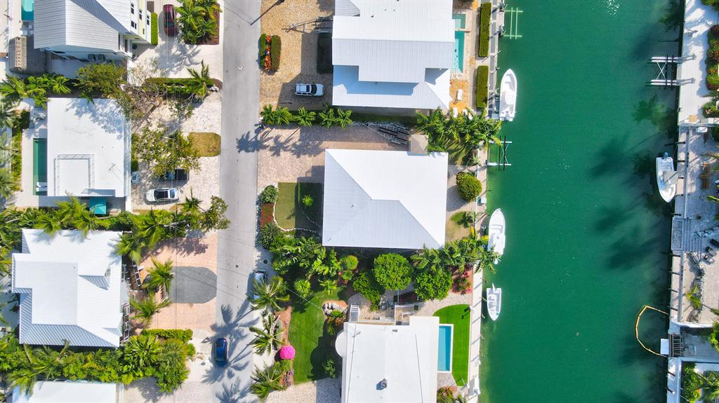 VENETIAN SHORES NO 3 - Residential