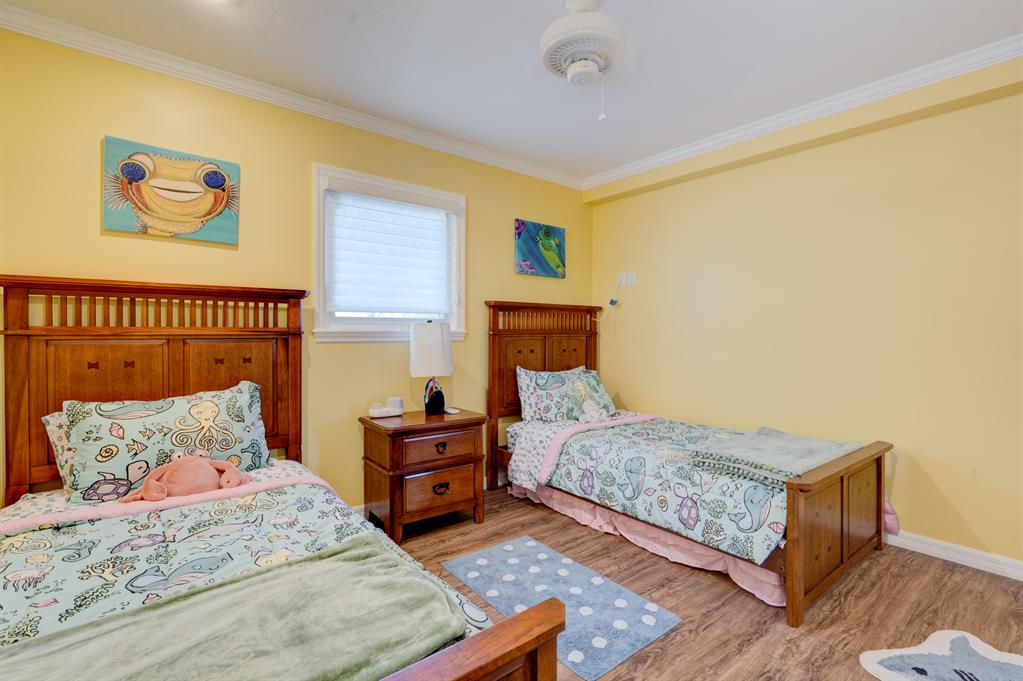 VENETIAN SHORES NO 3 - Residential