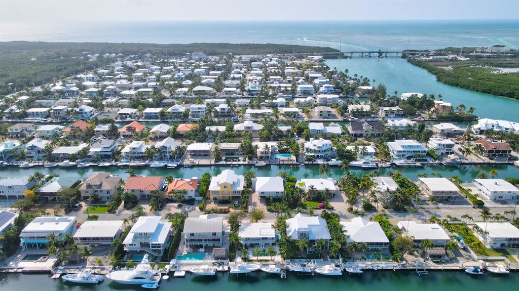 VENETIAN SHORES NO 3 - Residential