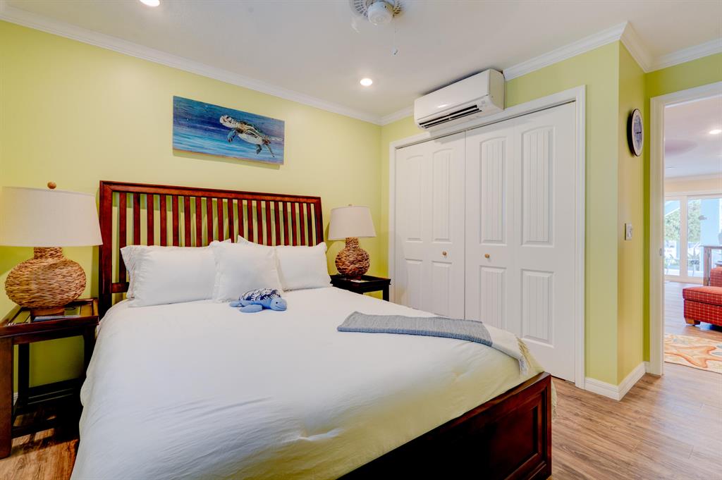 VENETIAN SHORES NO 3 - Residential