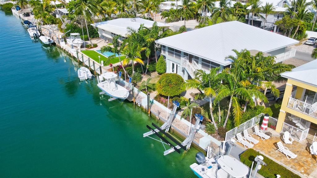 VENETIAN SHORES NO 3 - Residential