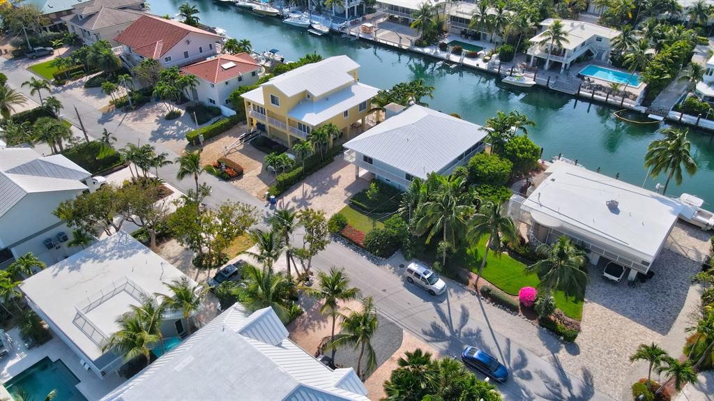 VENETIAN SHORES NO 3 - Residential