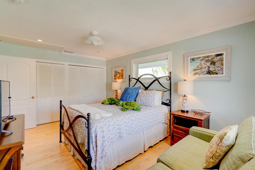 VENETIAN SHORES NO 3 - Residential