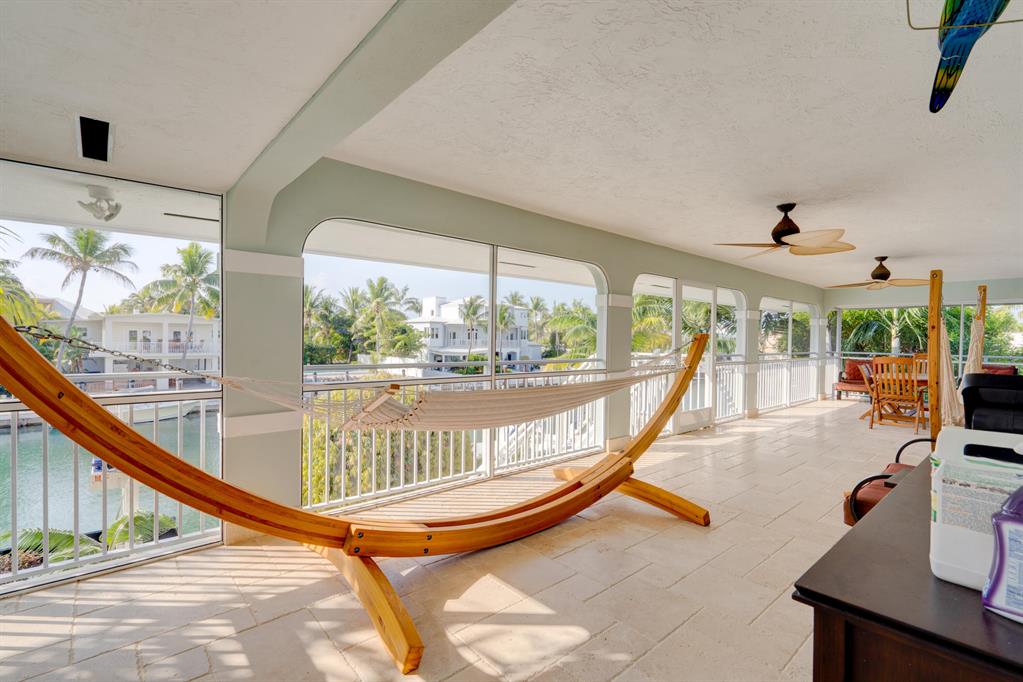 VENETIAN SHORES NO 3 - Residential