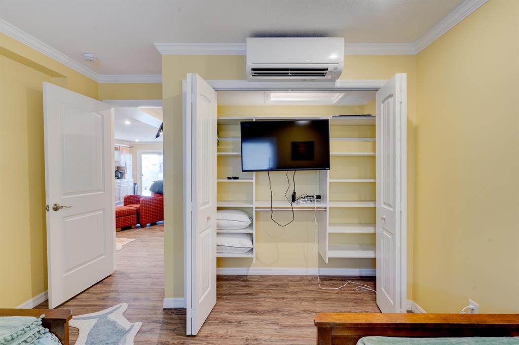 VENETIAN SHORES NO 3 - Residential