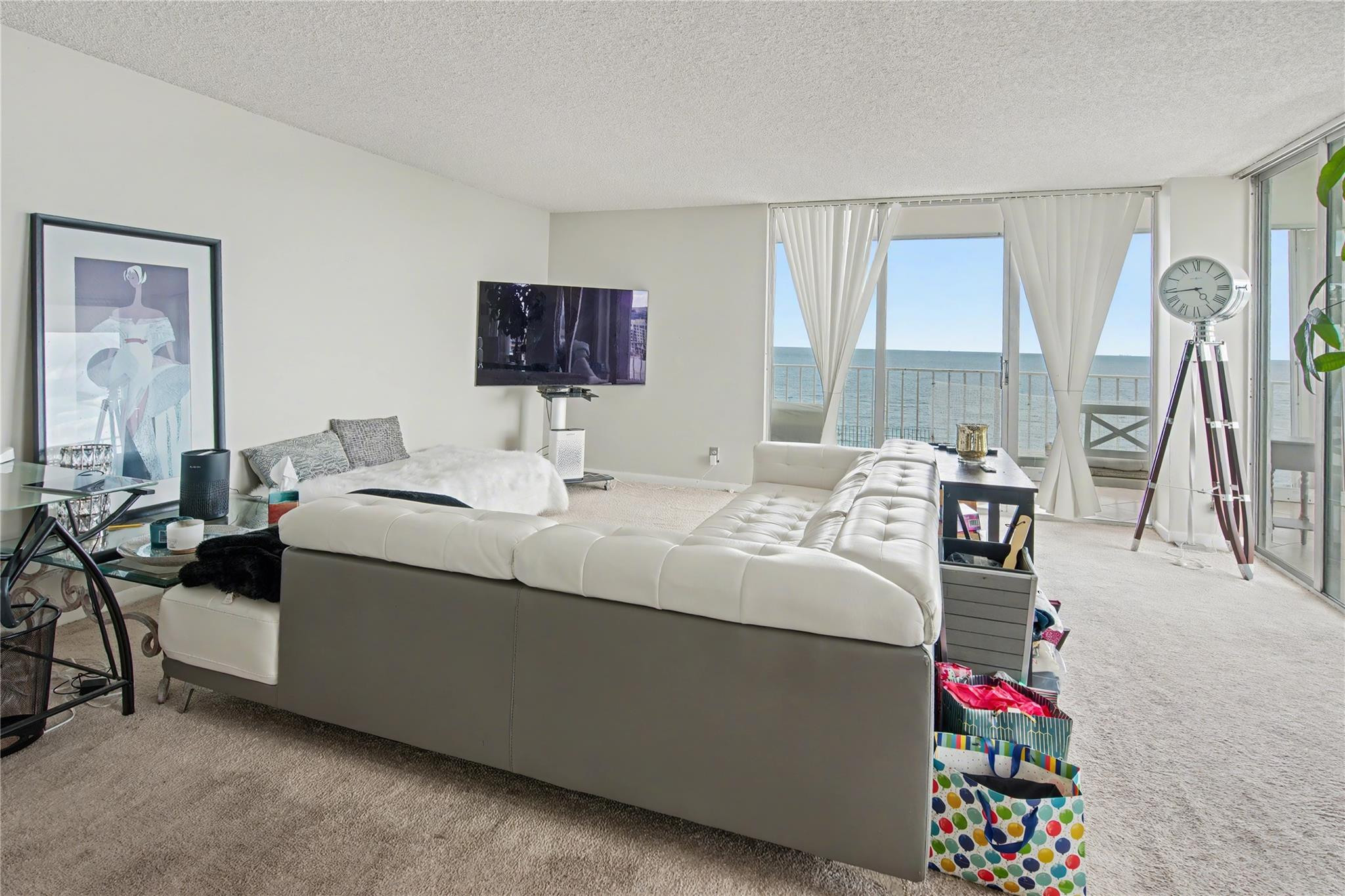 Pompano Aegean Condo - Residential Lease