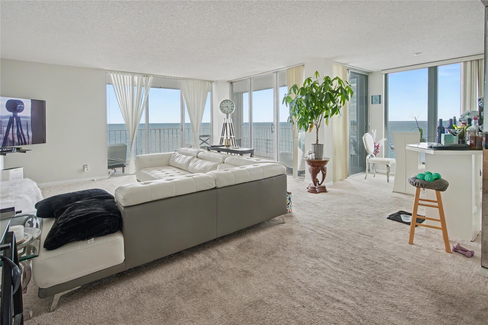 Pompano Aegean Condo - Residential Lease