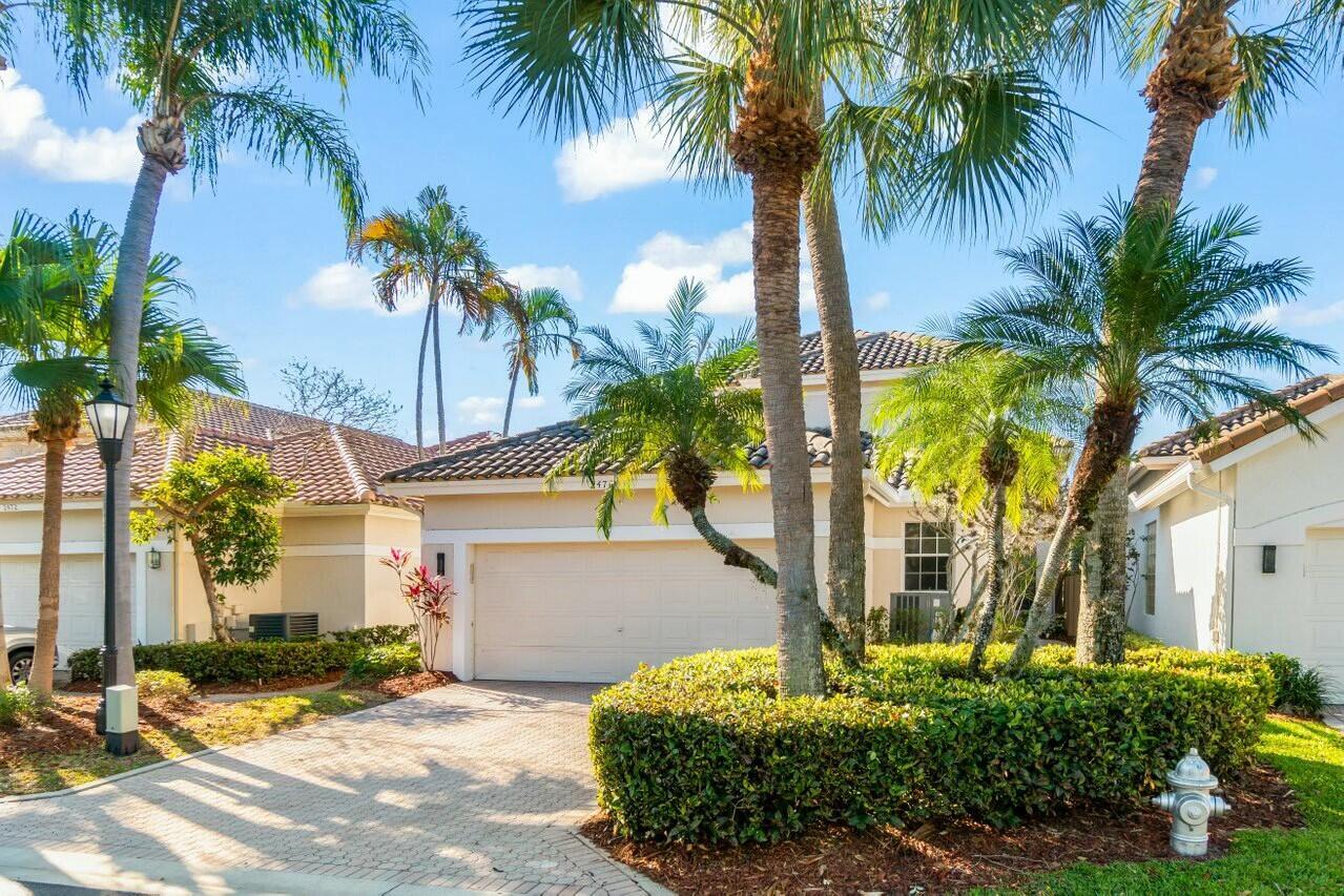 2476 NW 67th Street