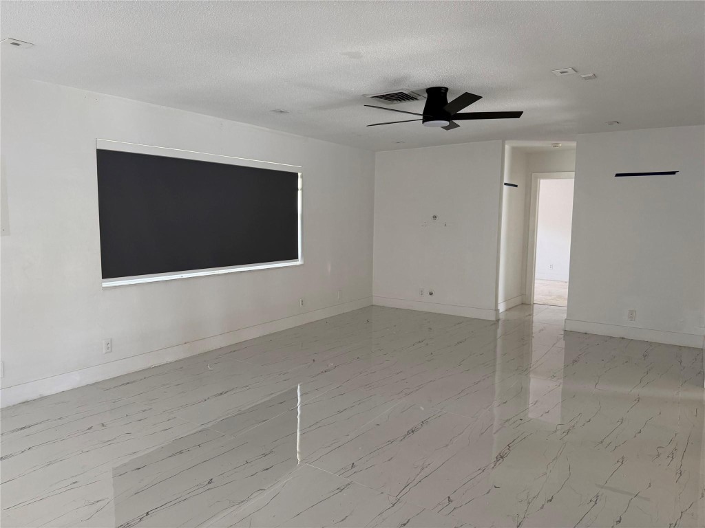 EAST PLANTATION ESTATES - Residential