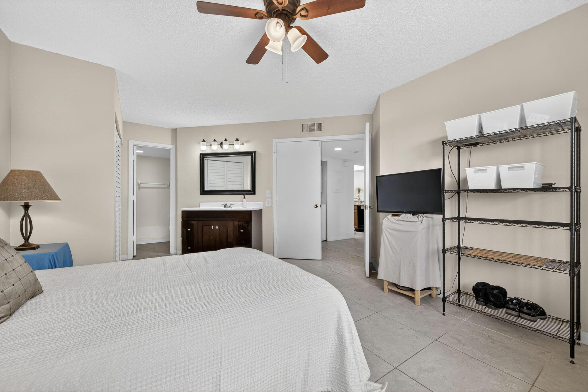 MIDPORT PLACE II-CONDOMIN - Residential