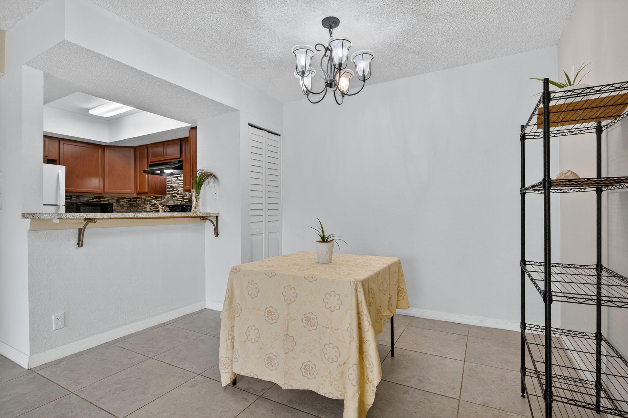 MIDPORT PLACE II-CONDOMIN - Residential
