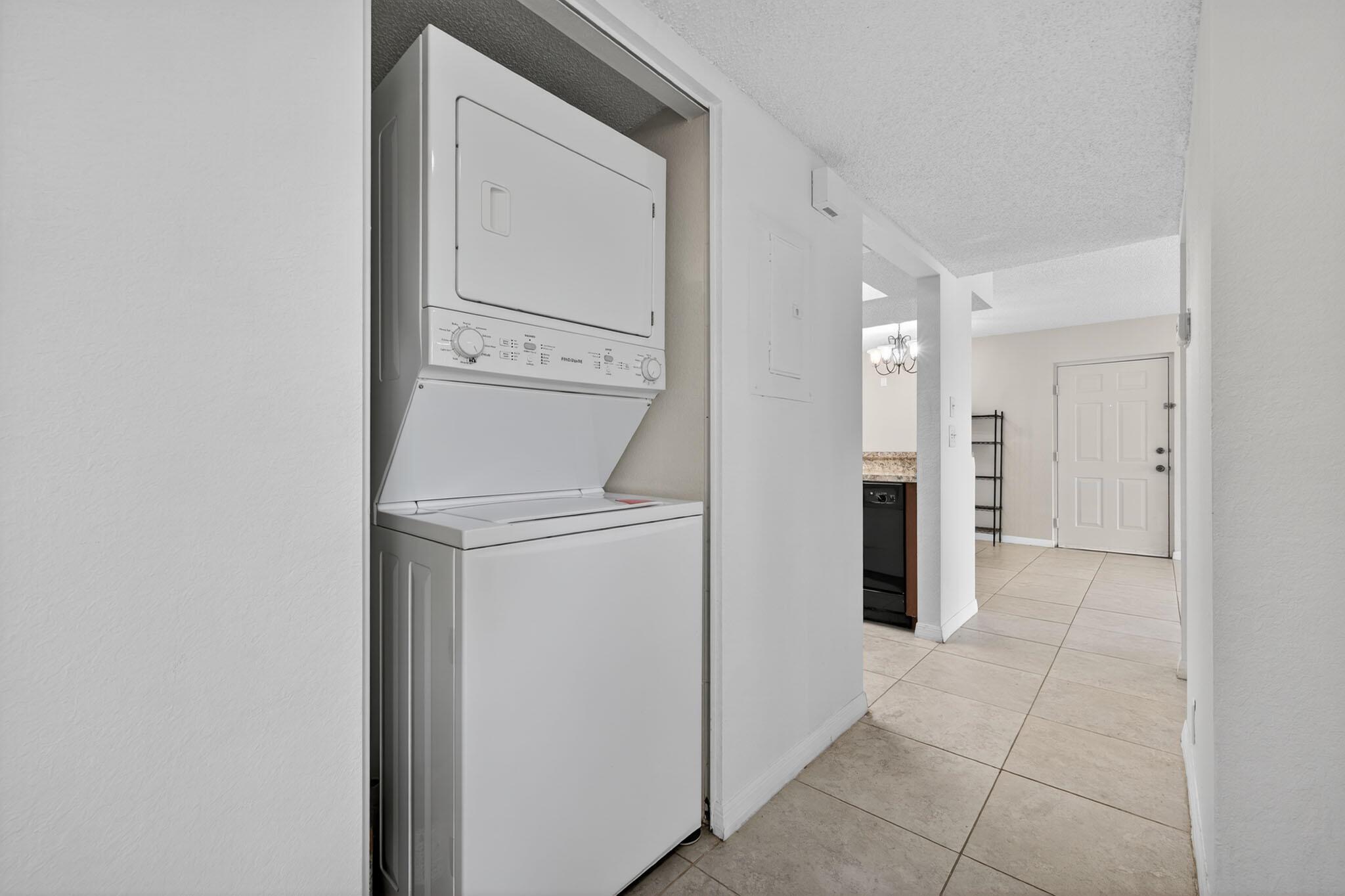 MIDPORT PLACE II-CONDOMIN - Residential