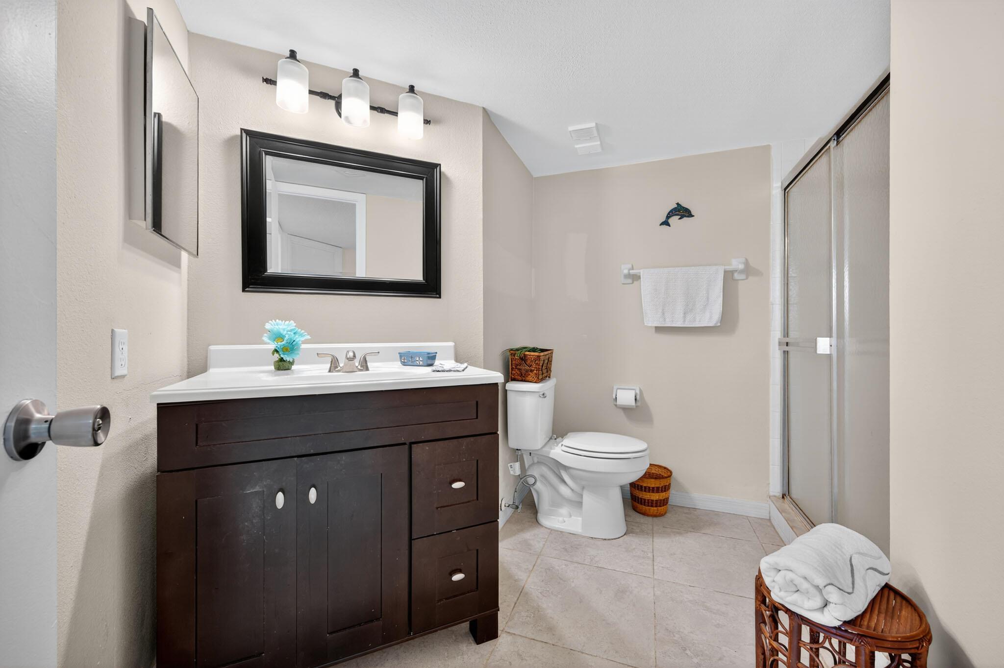 MIDPORT PLACE II-CONDOMIN - Residential