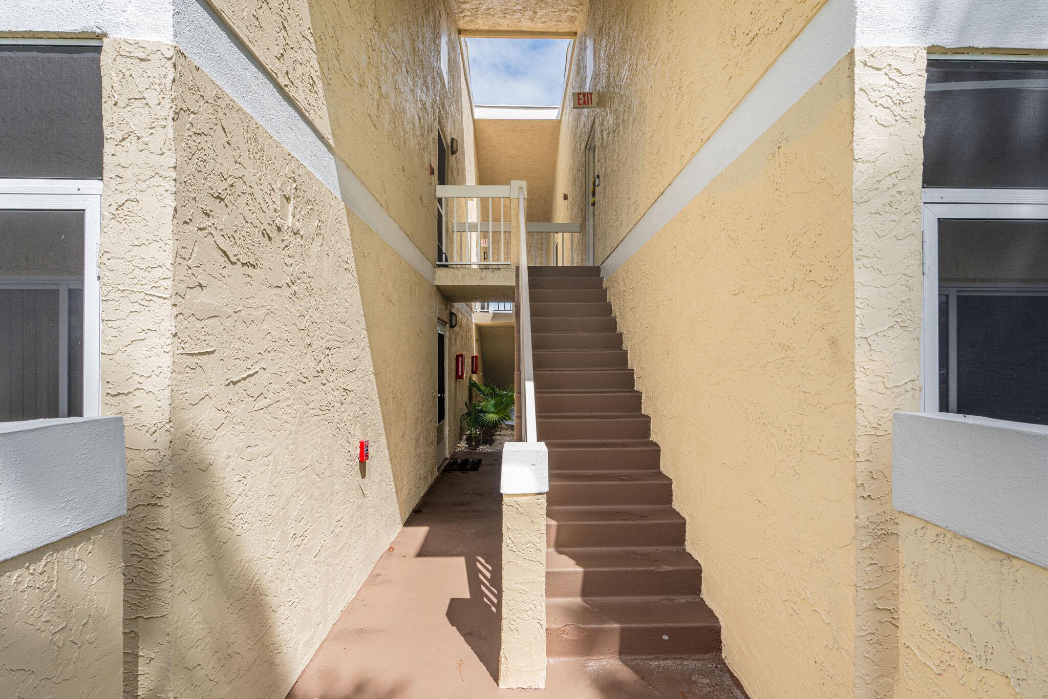 MIDPORT PLACE II-CONDOMIN - Residential