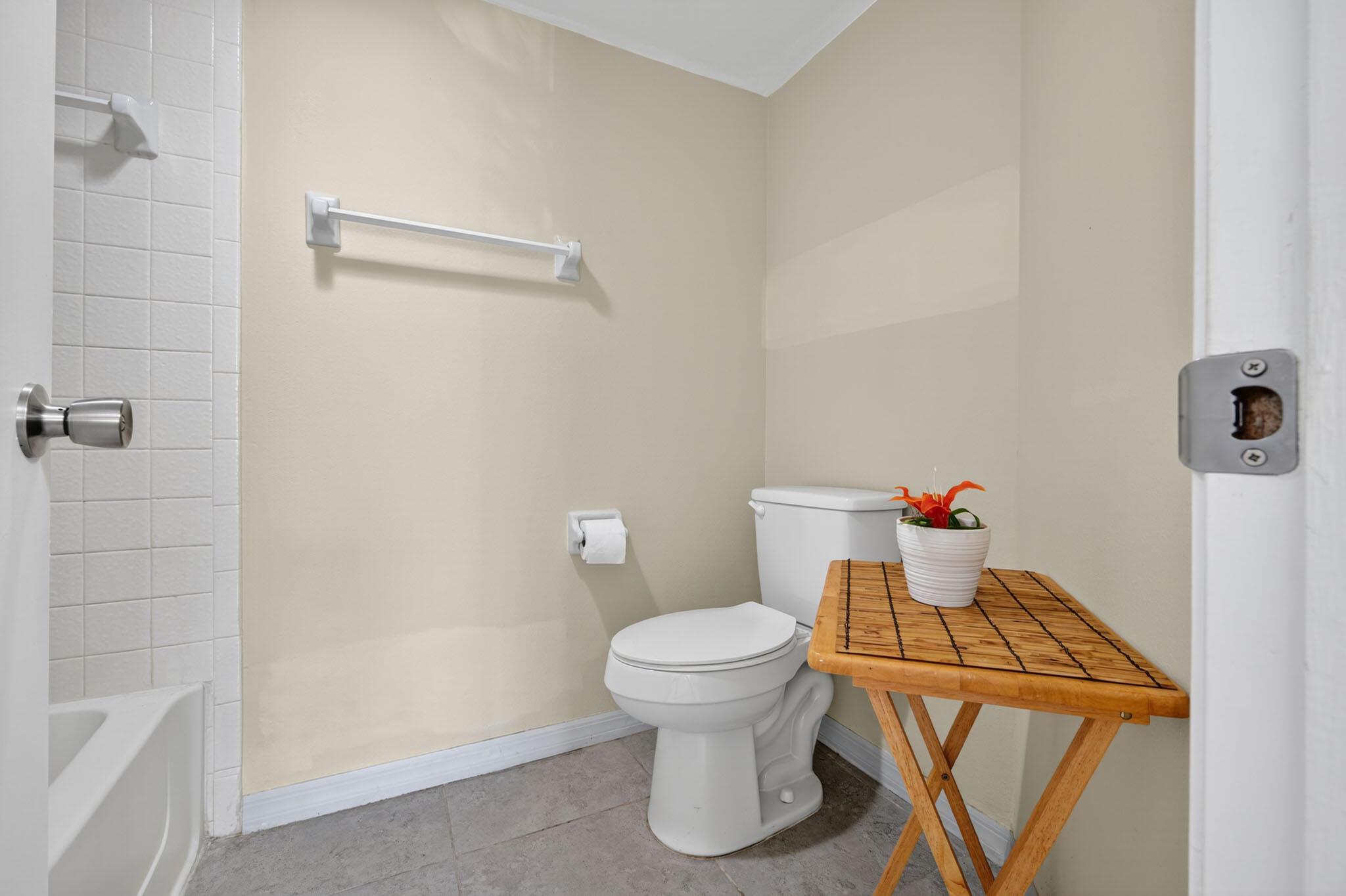 MIDPORT PLACE II-CONDOMIN - Residential