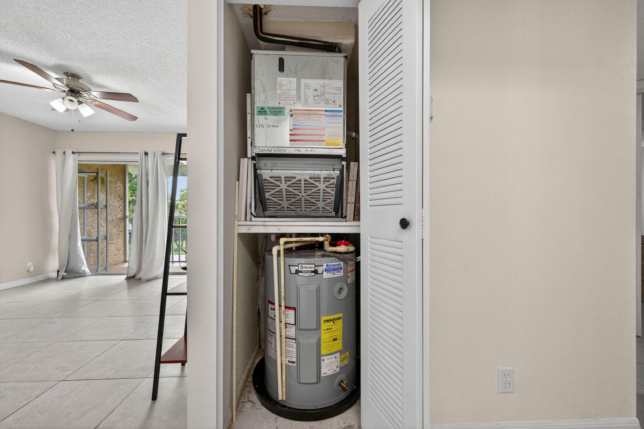 MIDPORT PLACE II-CONDOMIN - Residential