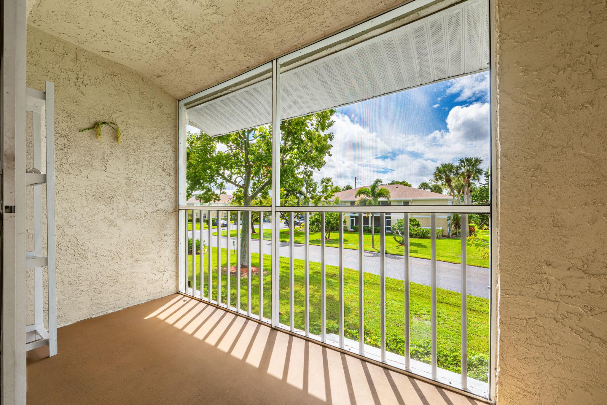 MIDPORT PLACE II-CONDOMIN - Residential