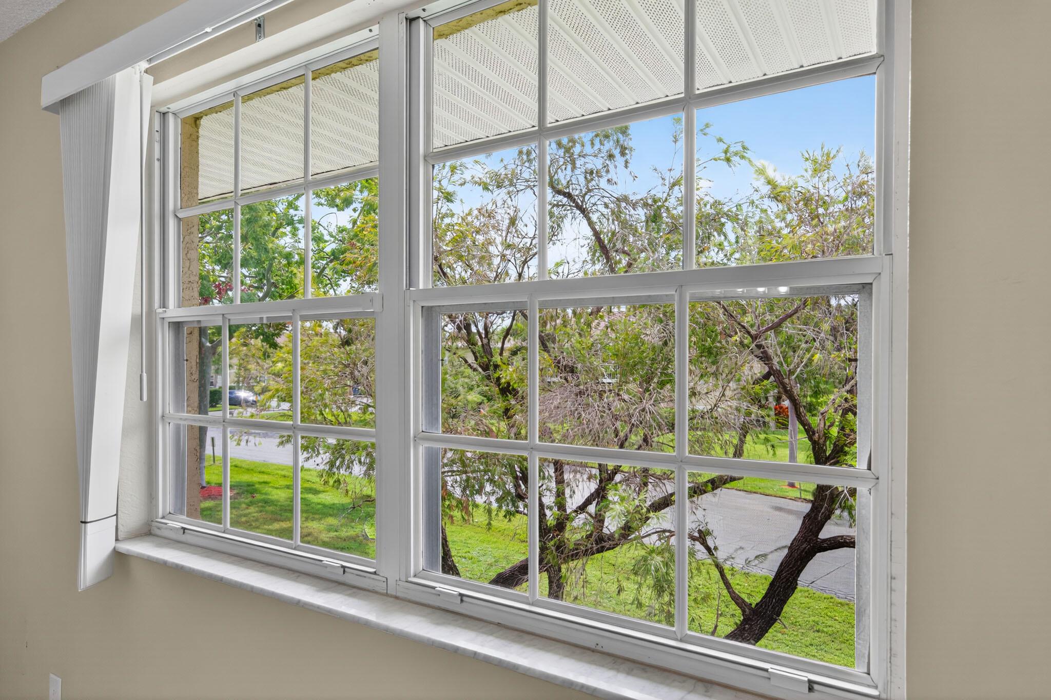 MIDPORT PLACE II-CONDOMIN - Residential