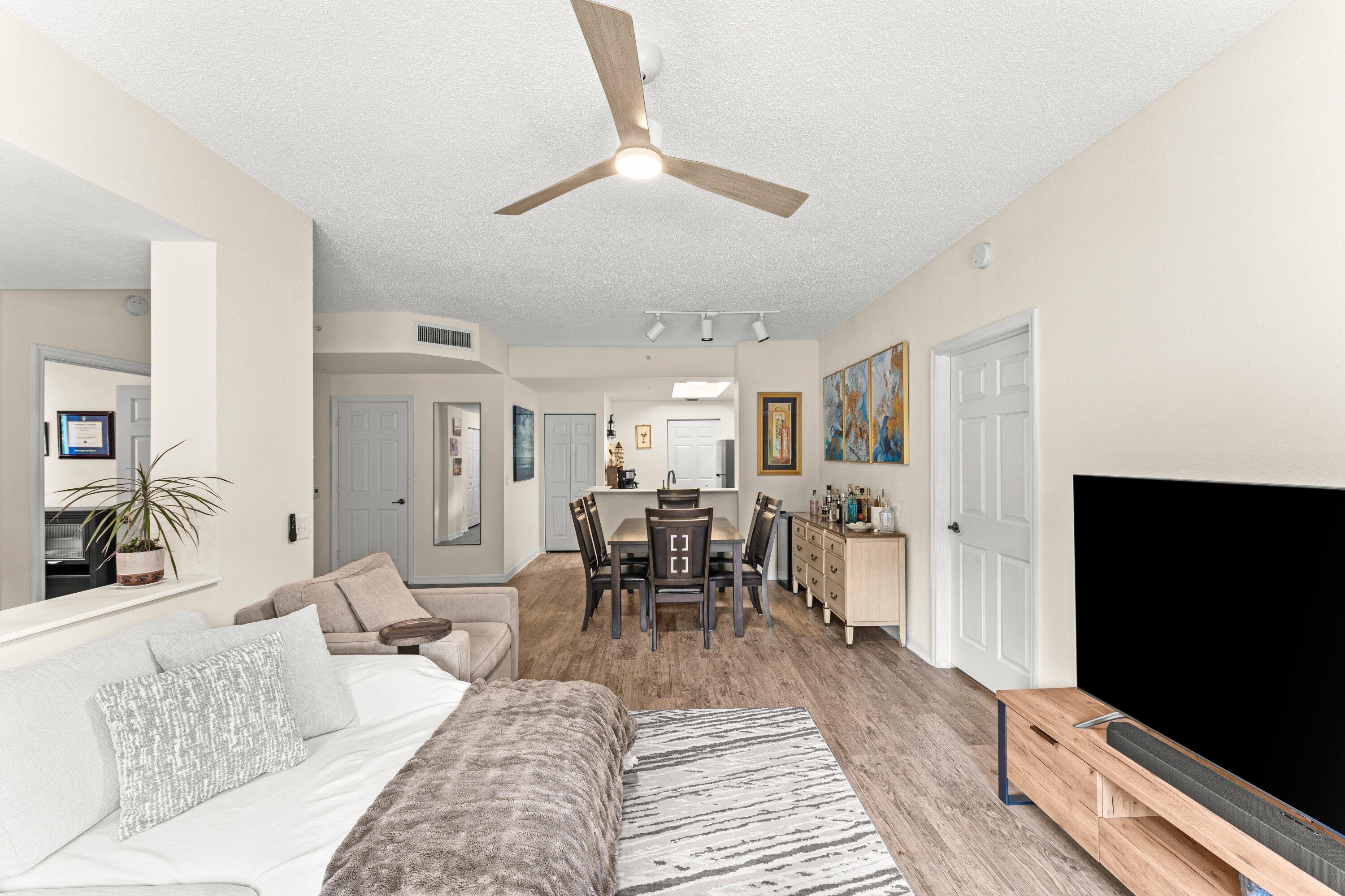 SAN MATERA THE GARDENS CONDO - Residential