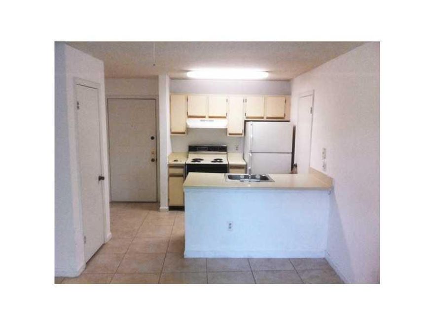 ***Bright, spacious efficiency with tile floors and large closet*** Well maintained efficiency located in investor friendly condo association. No rental restrictions. Easy to manage, low maintenance rental unit, or great starter home. Community features 2  swimming pools, tennis courts, lakeside jogging paths, laundry facilities, security gates and patrol, easy condo approval. Buy it today!