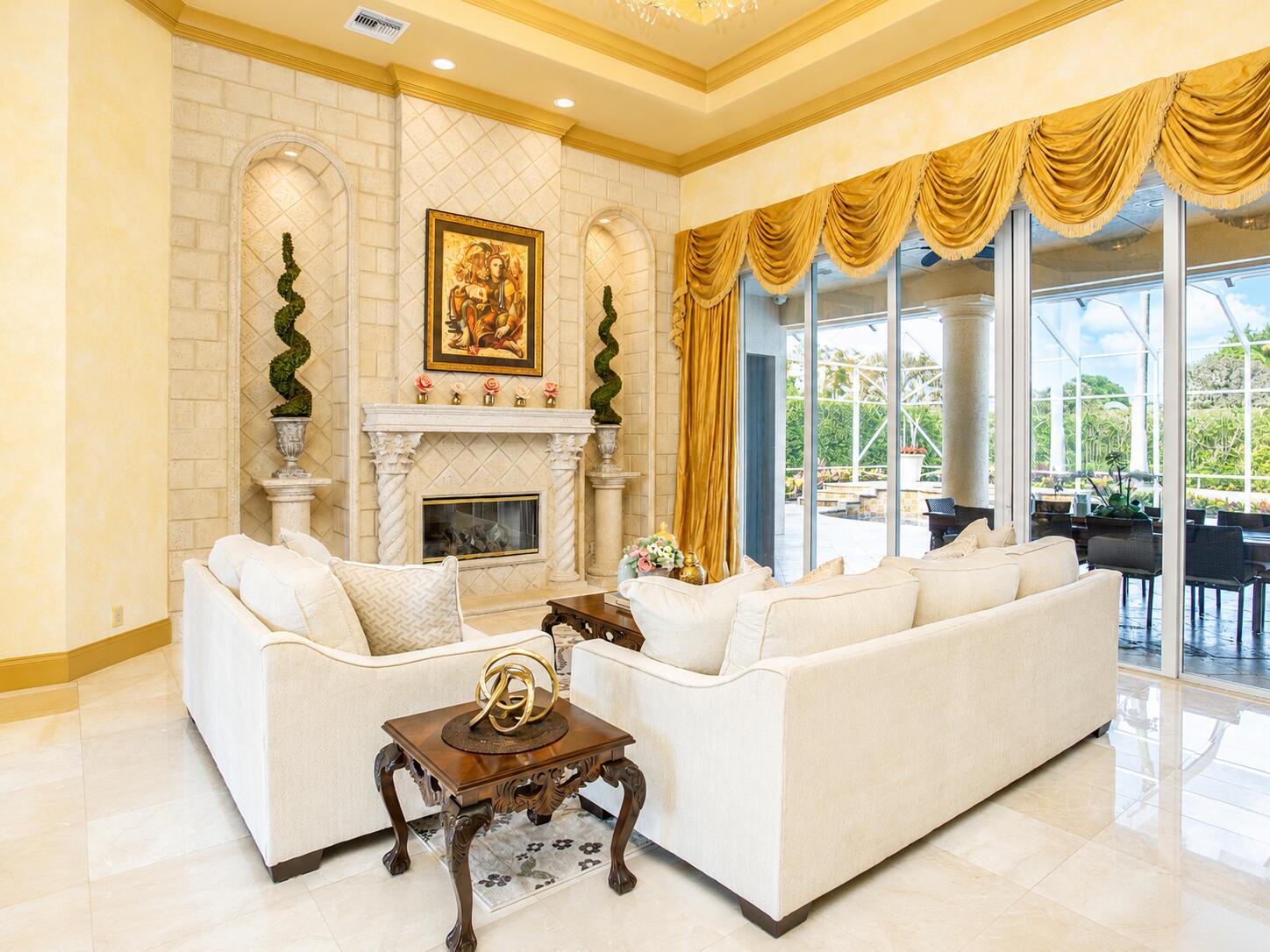 MONTE CARLO COUNTRY CLUB UNIT 2 - Residential