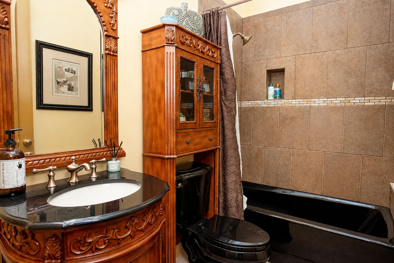 MONTE CARLO COUNTRY CLUB UNIT 2 - Residential