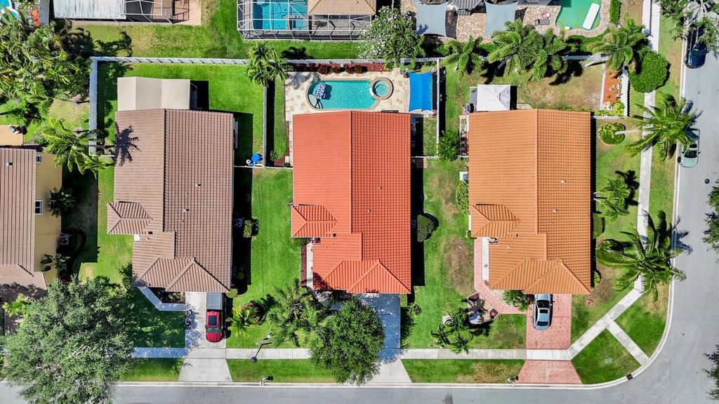 Photo of 6057 Kemper Lakes Drive, Lake Worth, FL 33463 (MLS # R11086130)