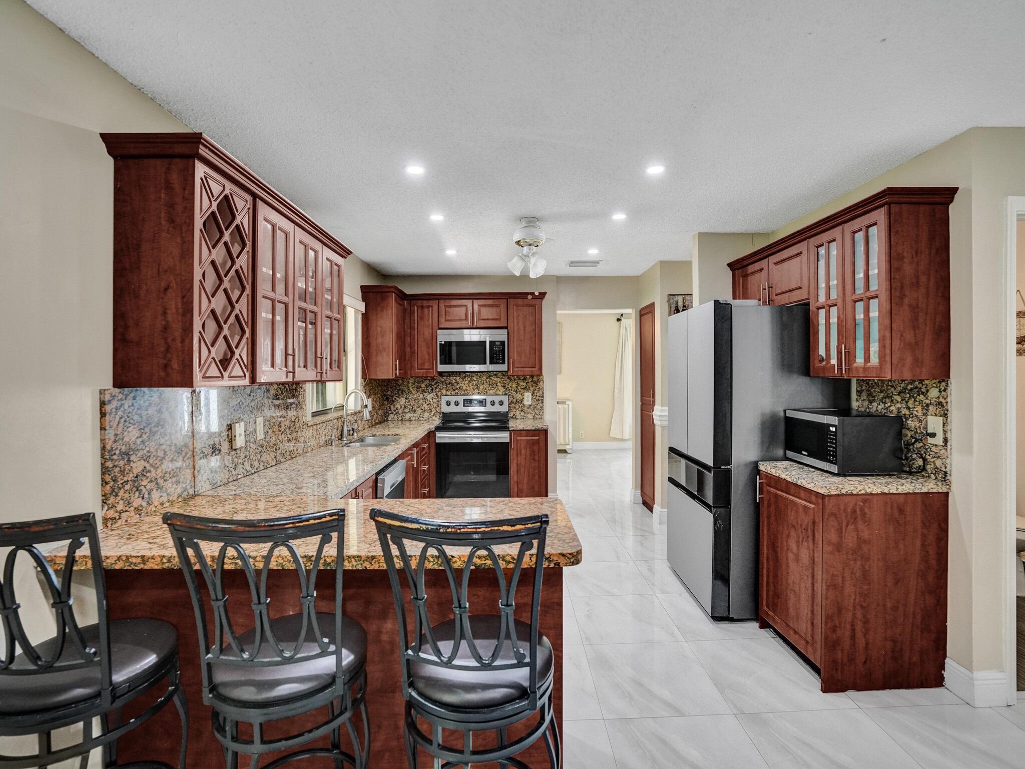 Riverdale - Residential Lease