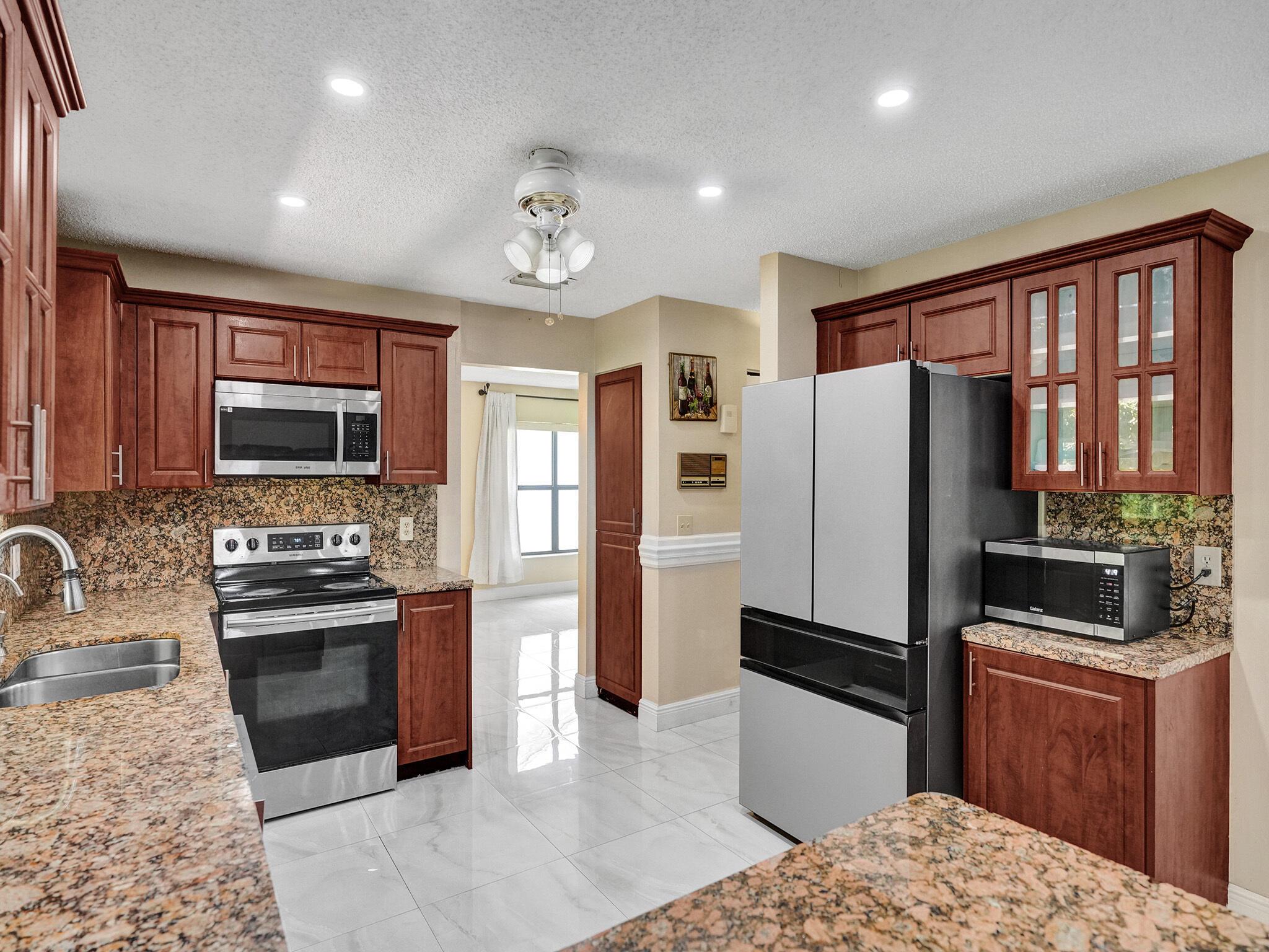 Riverdale - Residential Lease