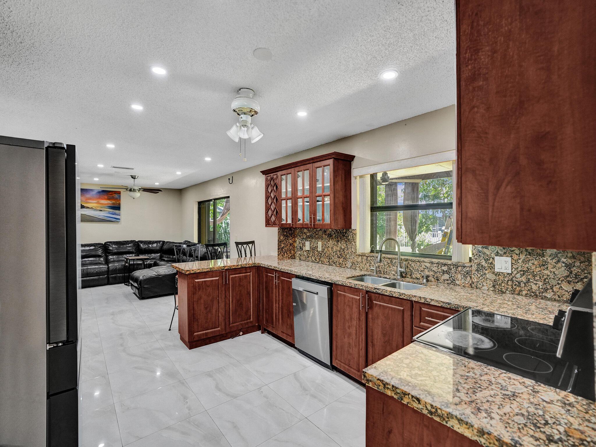 Riverdale - Residential Lease