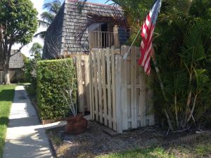 LAKEWOOD OF PALM SPRINGS - Residential