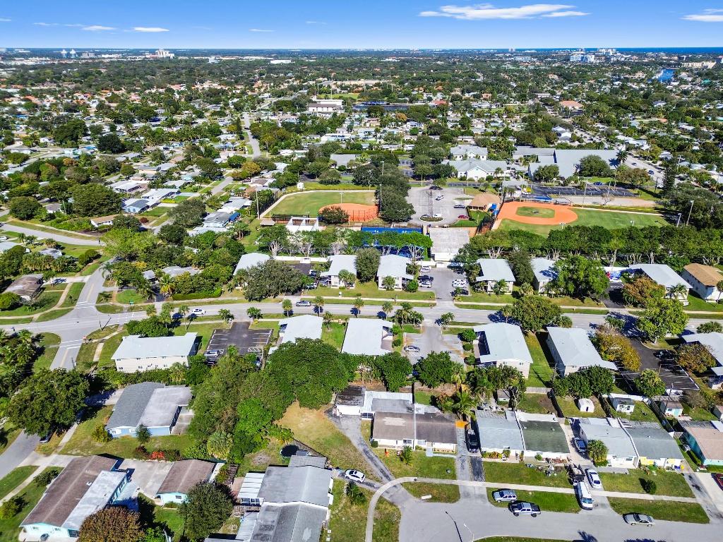 NORTH PALM BEACH VILLAGE - Residential