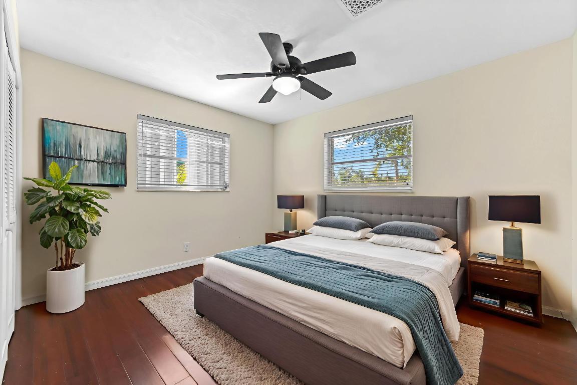 NORTH PALM BEACH VILLAGE - Residential