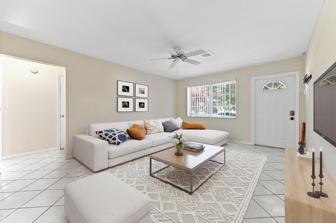 NORTH PALM BEACH VILLAGE - Residential